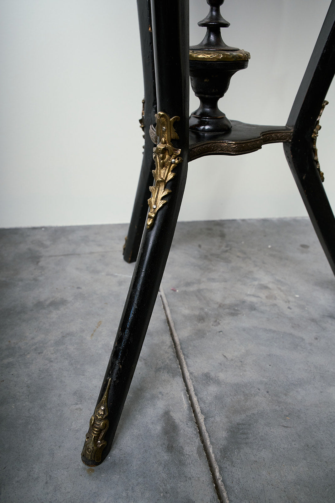 French Standing Jardiniere/side table
